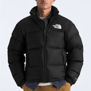 The North Face Black Down Puffer Jacket Men’s Medium